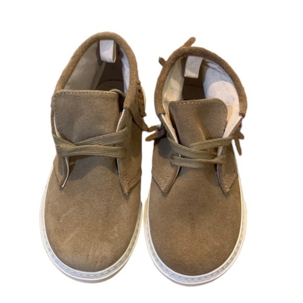 3/$25 Girls Gap Brown Boots With Tassle Sides Sz 10